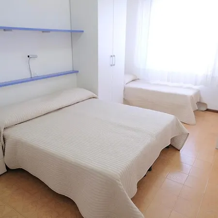 Vistamare Apartment